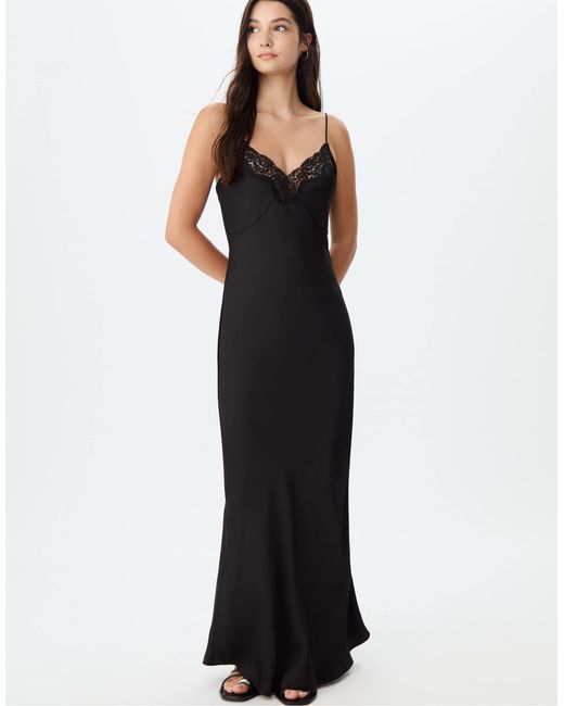 Stradivarius Black – langes satin-trägerkleid