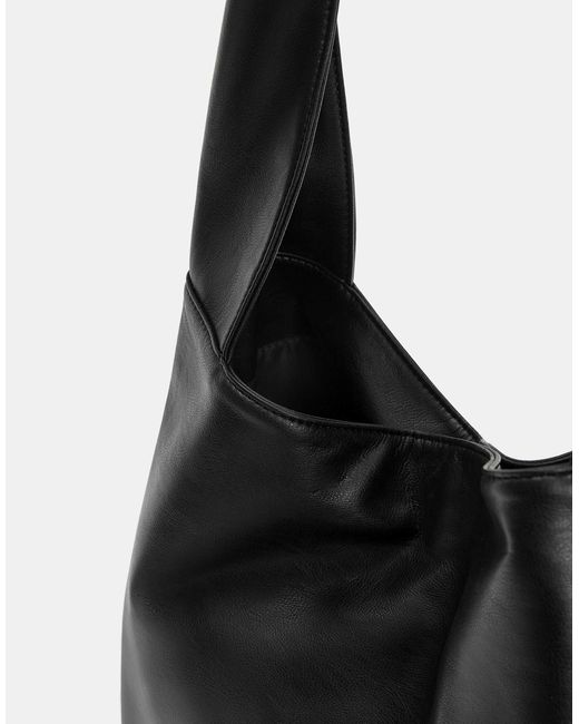 Pull&Bear Black – kunstleder-shopper