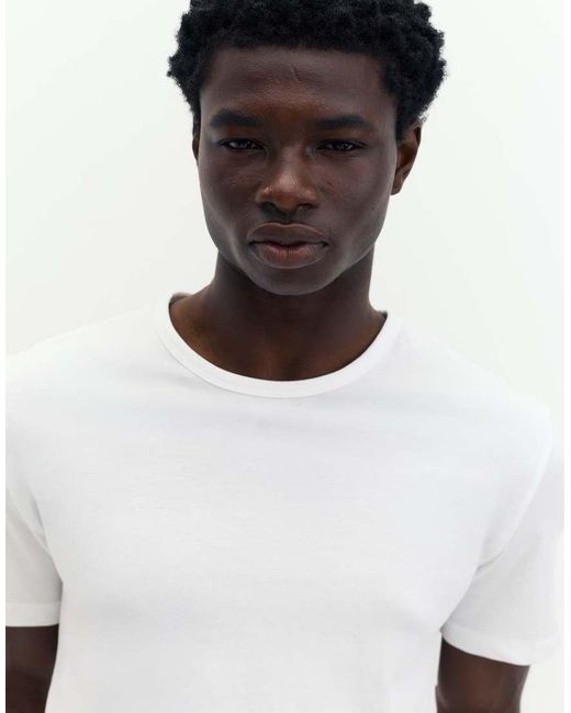 Pull&Bear White Slim Fit Basic T-shirt for men