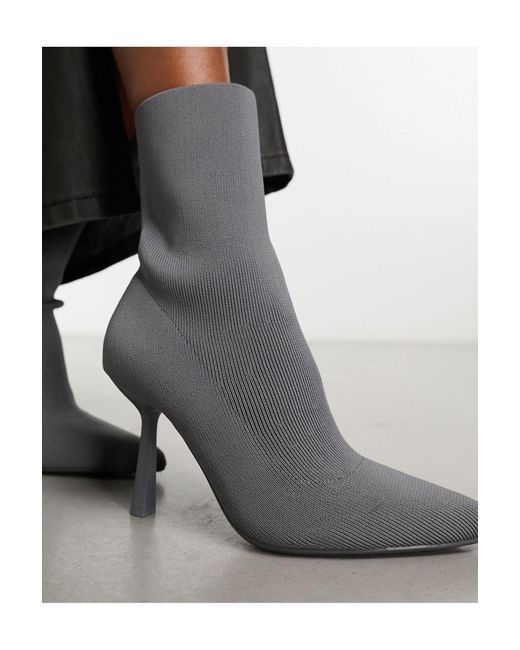 Bottines talon en maille anthracite Bershka en coloris Gris Lyst
