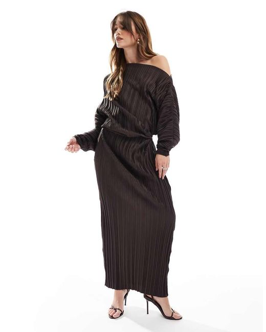 ASOS Plissé Midi-Jurk Met Afhangende Schouder En Lange Mouwen in het Black
