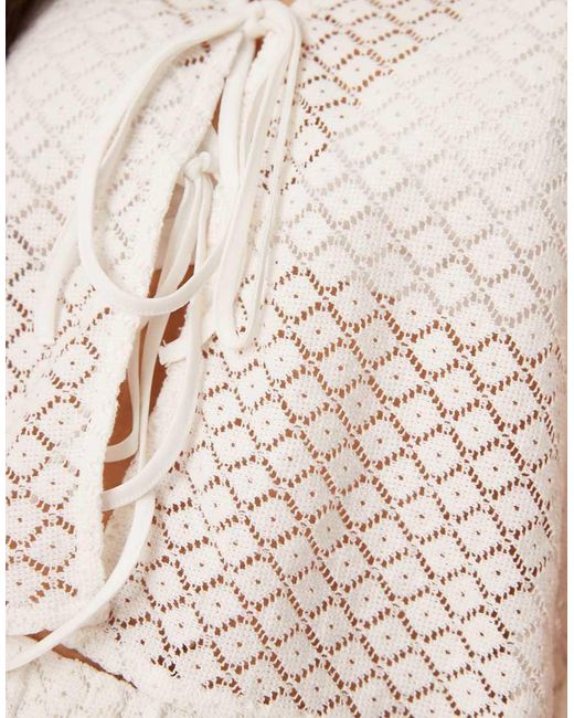esmé studios Exclusive in het White