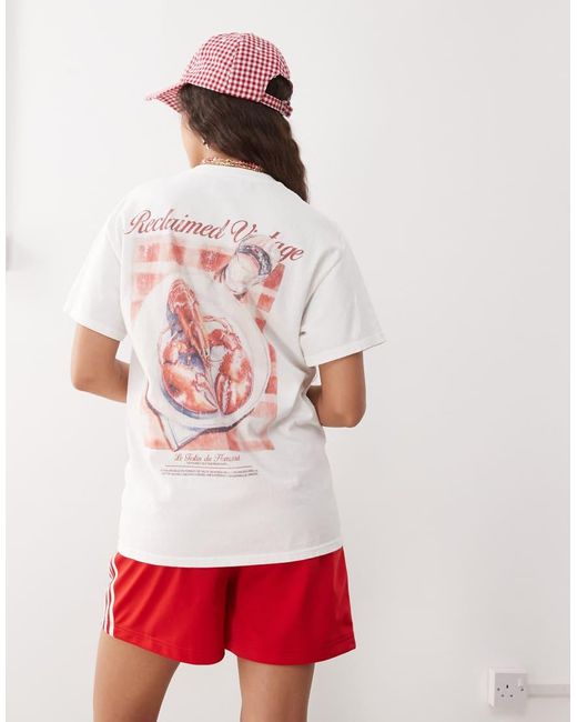 Reclaimed (vintage) Oversized Katoenen T-Shirt Met Kreeft Picknick-Print Op De Achterkant in het Red
