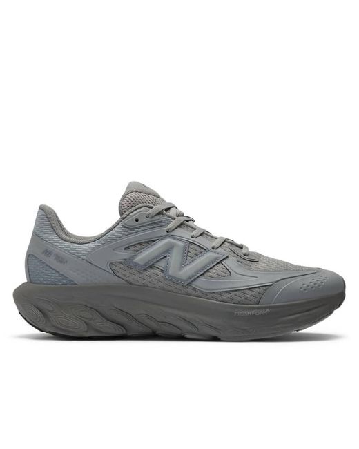Fresh Foam di New Balance in Gray da Uomo