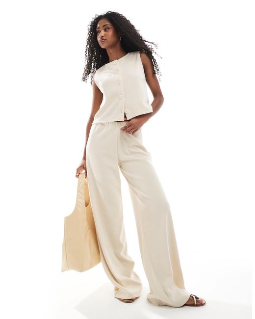Miss Selfridge White – hochwertiges westen-top aus weichem rippstoff