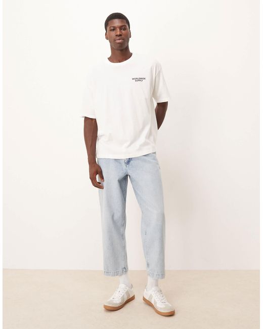 ASOS – lässige karottenjeans mit bundfalten und bleach-waschung in White für Herren