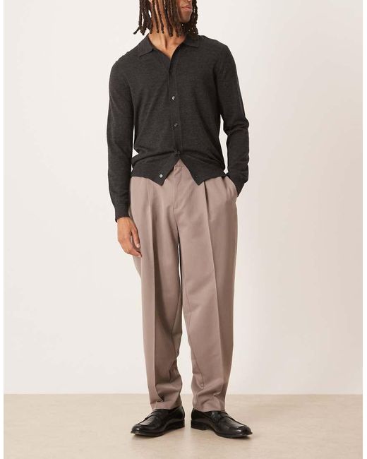 Pantalones De Vestir De Corte Tapered Extragrande Con Pinzas Delanteras Y Cinturilla Elástica De ASOS de hombre de color Brown