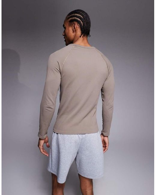 4505 Gray Seamless Rib Slim Fit Long Sleeve Raglan Top for men