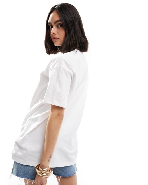 Charlotte - t-shirt premium squadrata bianca di Threadbare in White