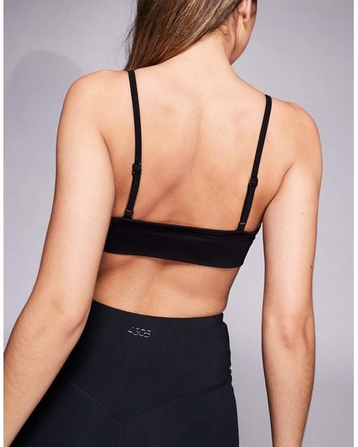 4505 Intimate in het Black