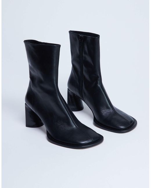 TOPSHOP Blue Star Premium Leather Round Toe Block Heel Boots