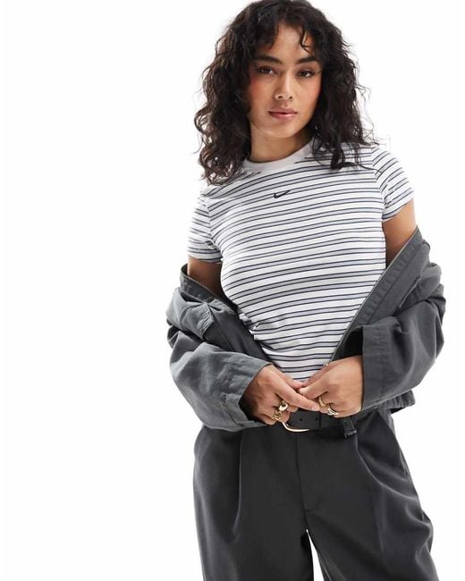 Nike Gray Chill Striped T-shirt