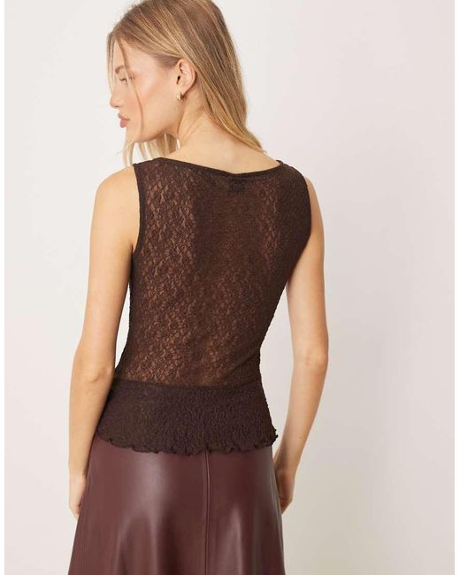 Gina Tricot Asymmetrische Kanten Top in het Brown