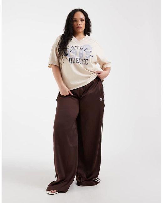 ASOS Natural Asos Design Curve V-Neck Relaxed Tee With Montreal Sports Graphic