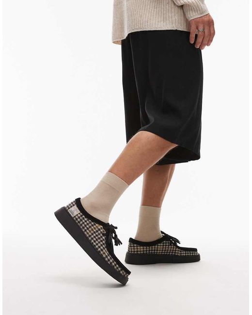 Clarks Black Torview Shoes for men