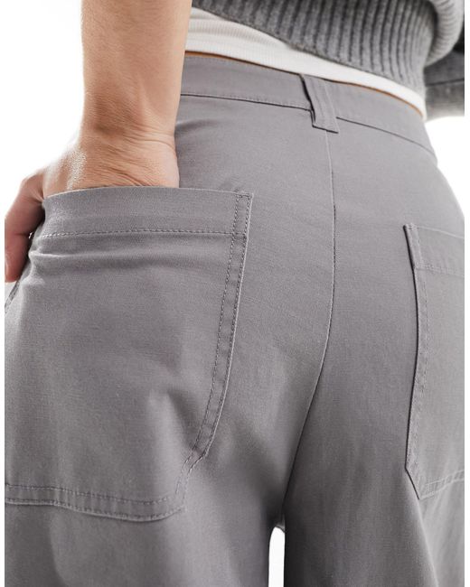 Pantalones cortos es ASOS de color Gray