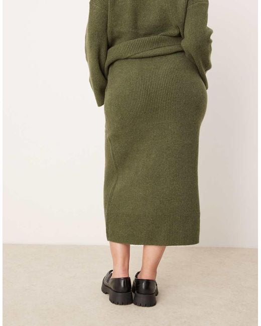 Vila Curve Green Knitted Midi Skirt Co-ord