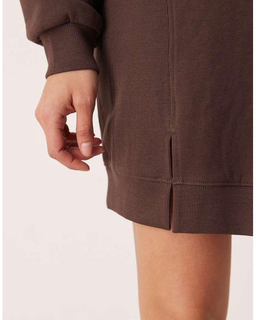 Circular Design di ASOS in Natural