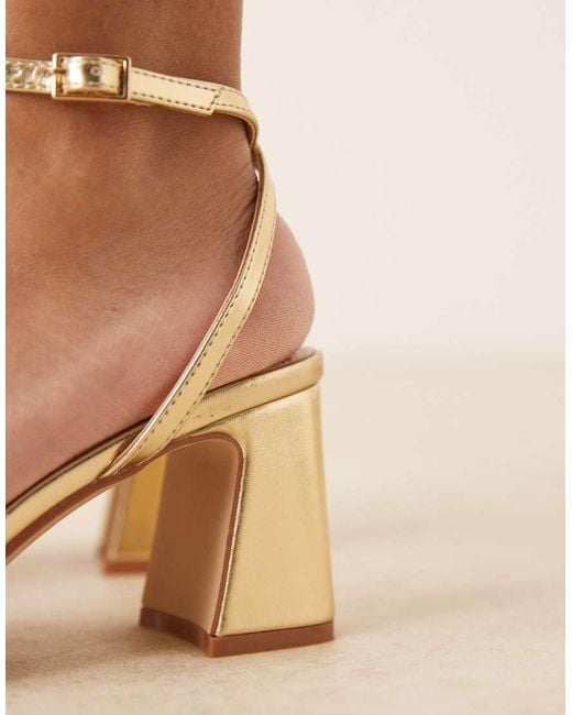 Raid Wide Fit Brown Cora Block Heeled Sandals