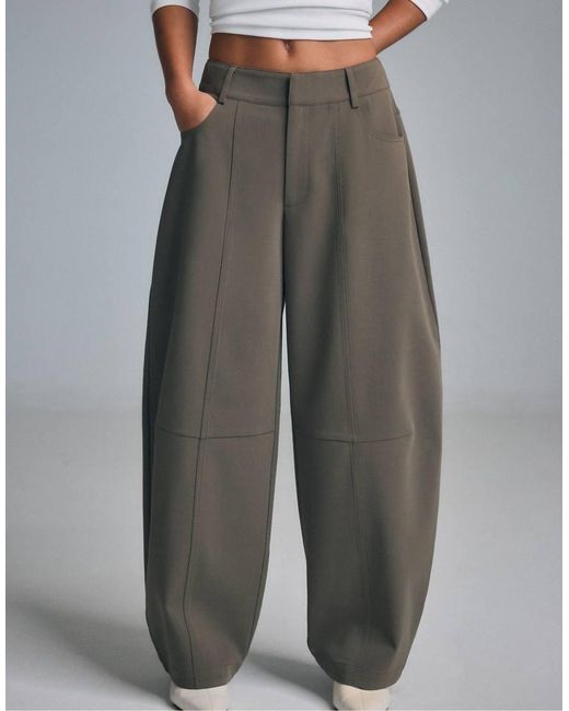 Stradivarius Barrelbroek in het Gray