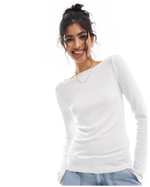 Abercrombie & Fitch White Featherweight Slash Neck Long Sleeve Top