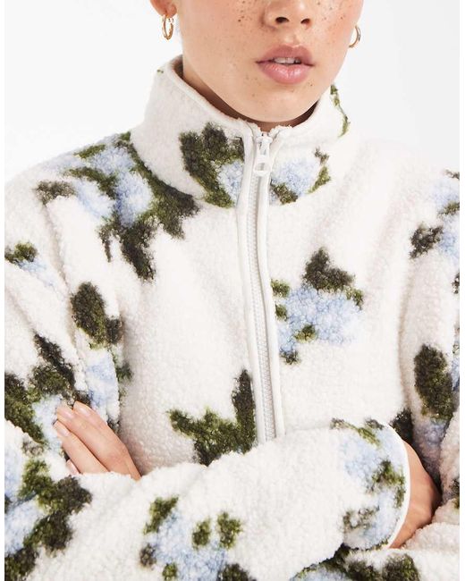 Pieces White Zip Front Floral Print Teddy Jacket