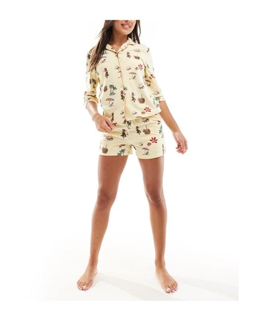 Chelsea Peers Yellow – baumwoll-pyjama mit tropischem symbolmuster bestehend aus hemd mit weiten ärmeln und shorts