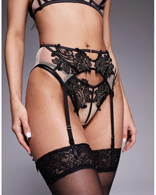 Ann Summers Black Enticement Suspender Belt