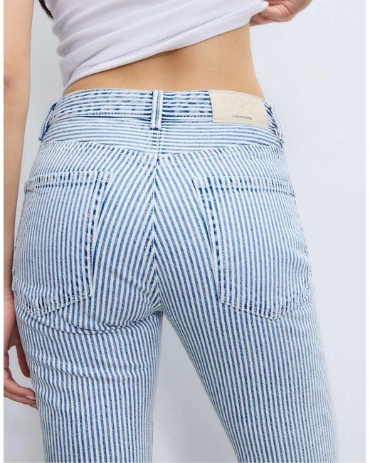 Stradivarius Blue D98 Straight-leg Vintage Effect Jeans