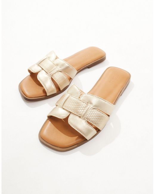 Truffle Collection White Wide Fit Flat Mule