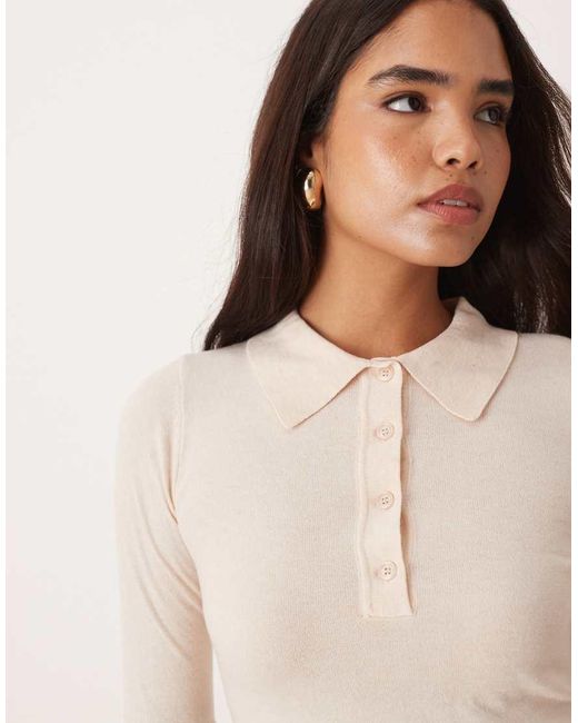 SNDY'S Red Collar Detail Fine Knit Polo Top
