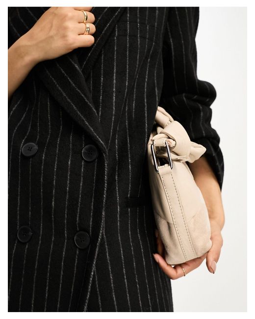 Asos design petite - cappotto dad fit oversize gessato di ASOS in Black