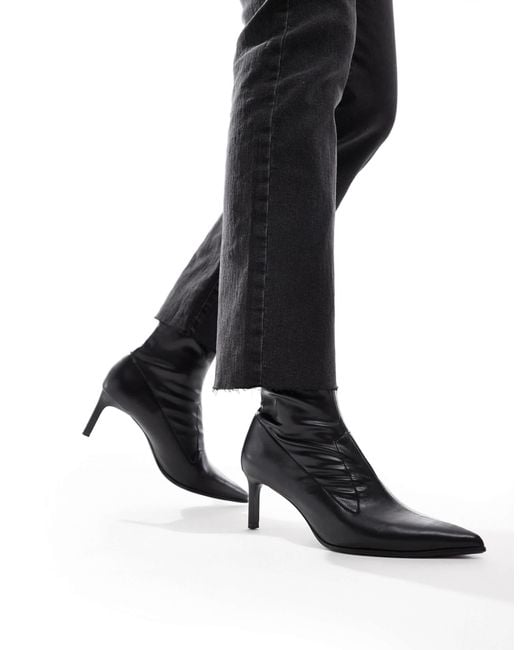 Bershka Black Pointed Toe Kitten Heeled Ankle Boots