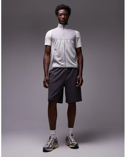 New Balance Heat Grid in het Gray voor heren