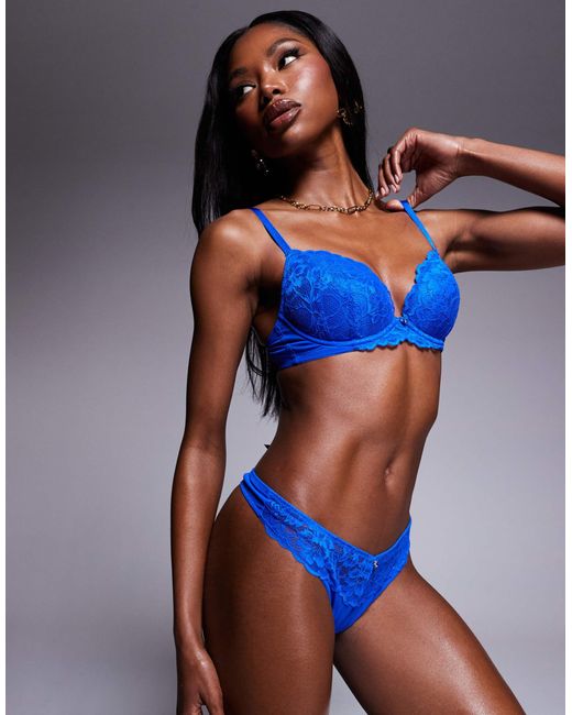 String séduisant en dentelle - bleu Ann Summers en coloris Blue