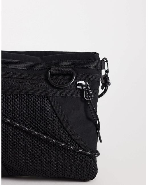 Weekday Black – hiker – kleine umhängetasche