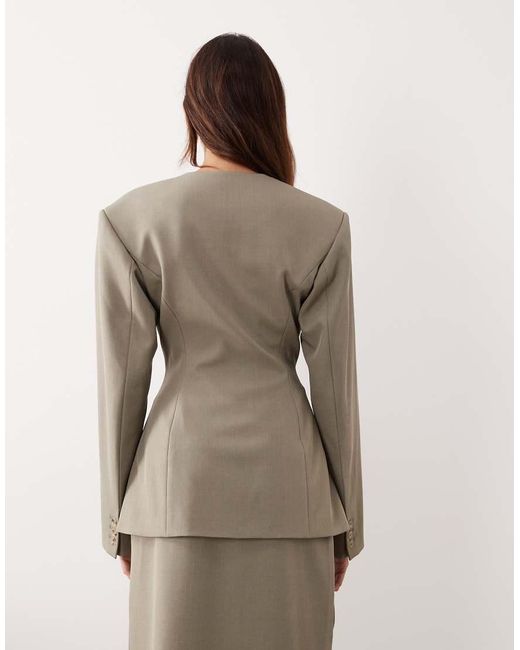 ARRANGE Brown Cinched Collarless Pleated Wrap Blazer