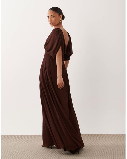 Robe TFNC London en coloris Brown