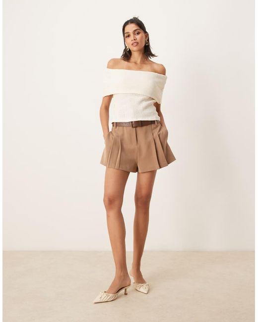 ASOS Elegante Short Met Hoge Taille En Riem Van Imitatieleer in het Natural