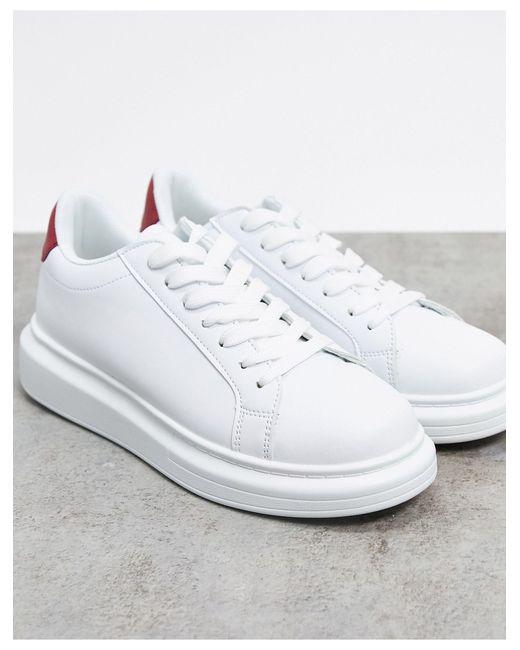 Brave Soul – Weiße Sneaker mit breiter Sohle und kontrastierendem in Red für Herren