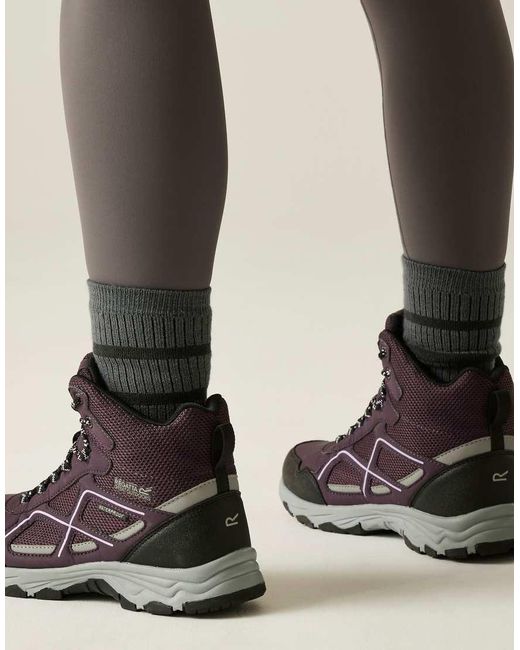 Regatta Black Vendeavour Waterproof Boots
