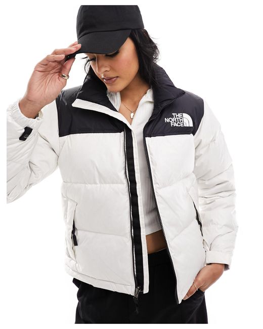 The North Face 1996 Retro Nuptse Down Puffer Jacket in White | Lyst