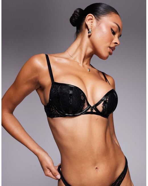 Ann Summers Undeniable in het Black
