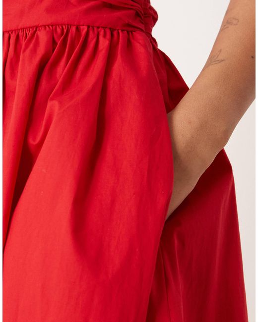 Nobody's Child Petite Red – felicity – trägerloses midikleid