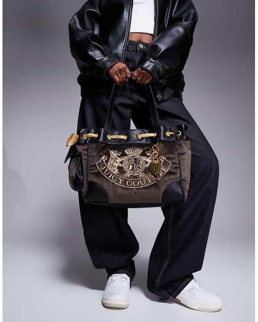 Daydreamer di Juicy Couture in Black