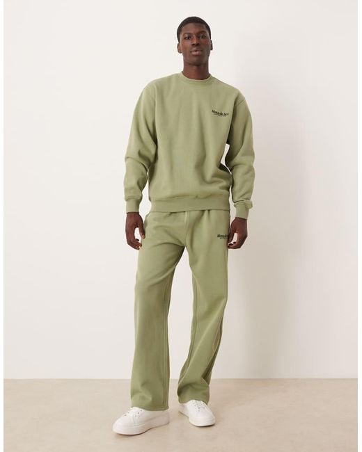Alma de Ace Green Sporting Goods Sweatpants for men