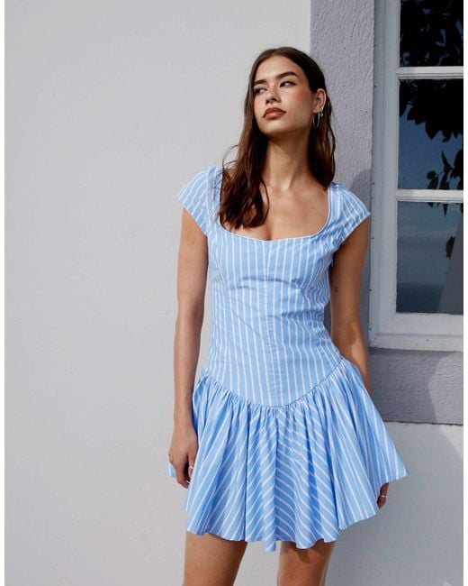 Monki Blue – korsett-minikleid mit en und rosa streifen und kurz angeschnittenen ärmeln