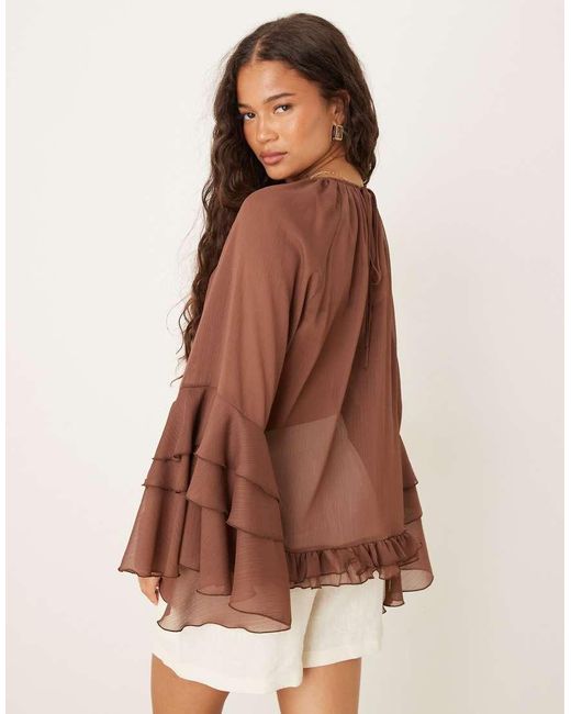 Blusa di ASOS in Brown