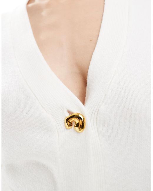 4th & Reckless White Structured V Neck Gold Button Detail Cardigan