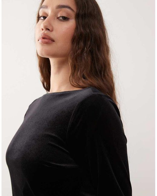 Monki Black Long Sleeve Velvet Mini Dress